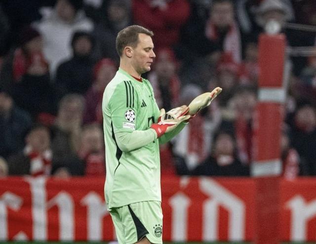 华体会APP-诺伊尔：上半场我们踢得并不轻松，球队在控球方面做得不好